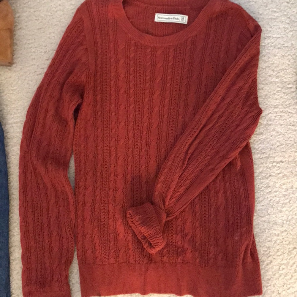 Abercrombie Red Cable Knit Crew Sweater (M)